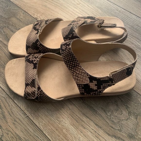 EASY SPIRIT HARTWELL WOMEN'S SNAKESKIN PRINT WEDGE SANDALS 11M-NICE!‎ - Picture 4 of 9